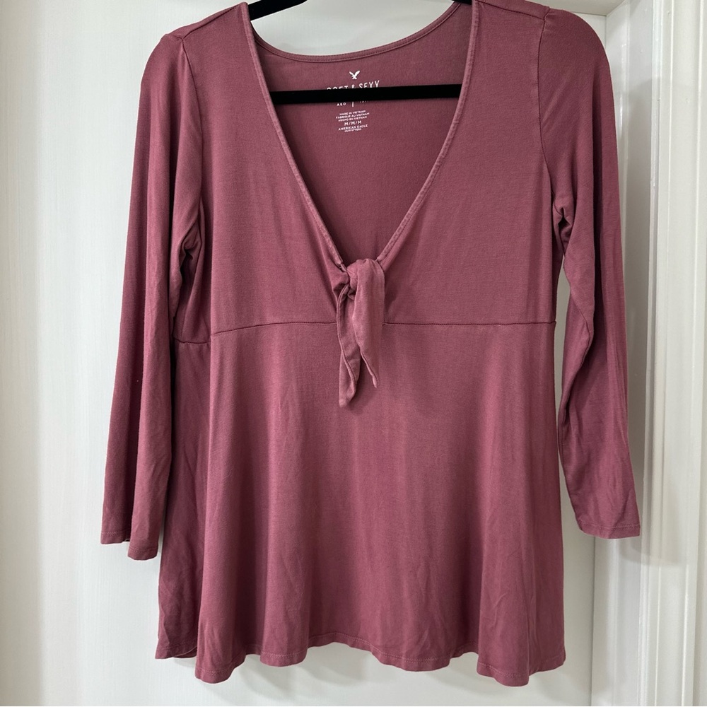 American Eagle Soft & Sexy Mauve Long-Sleeve Babydoll Top with Tie, Size Medium